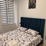 La Guardia شقة *